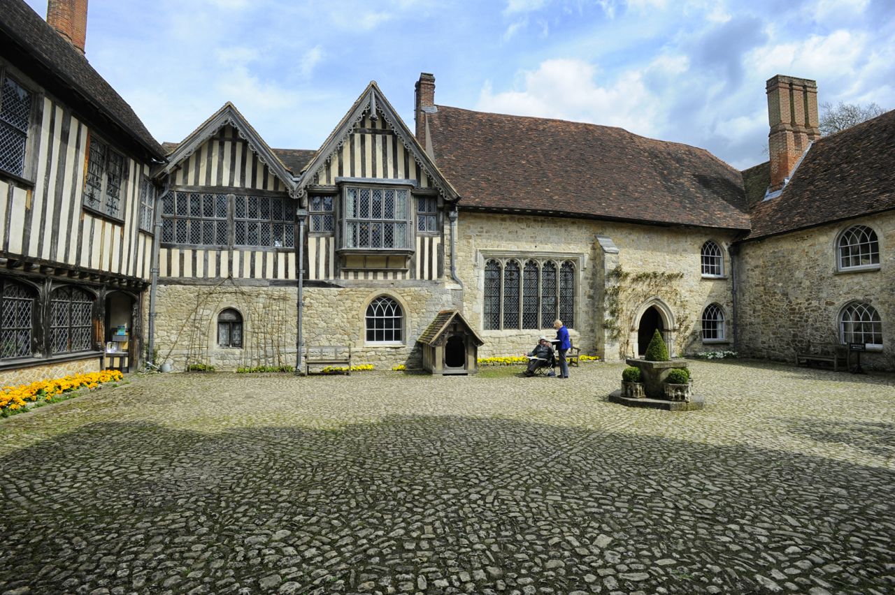 Ightham courtyard
